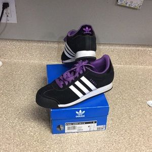 Adidas Samoa Lea 2 W Women’s Shoes size 9